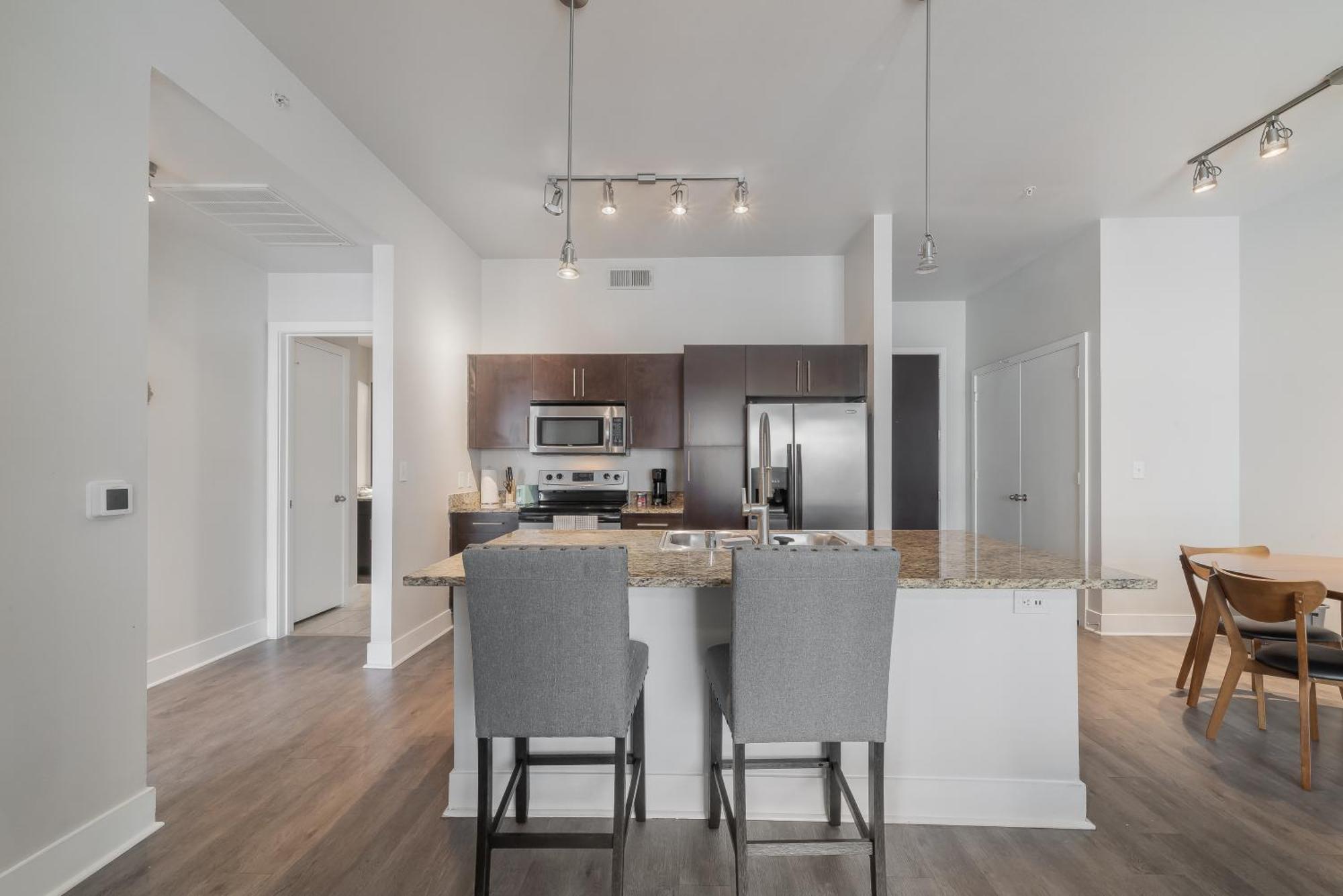 Apartment Cs 4516 Lovely In Uptown Hub Dallas
